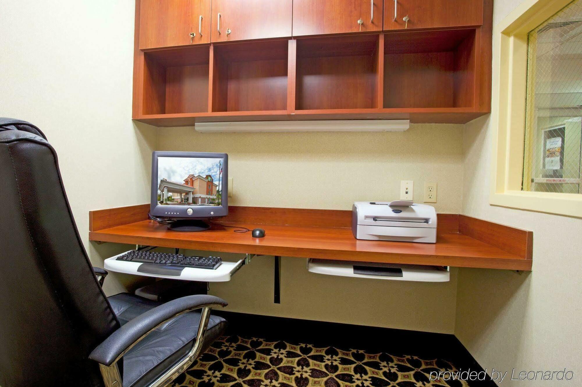 Holiday Inn Express Hotel & Suites Jacksonville North-Fernandina By Ihg Юли Экстерьер фото